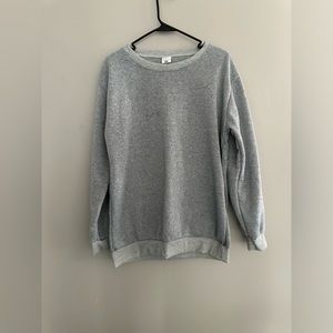 Grey pullover